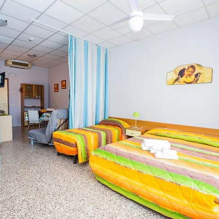 Daniele Aparthotel *